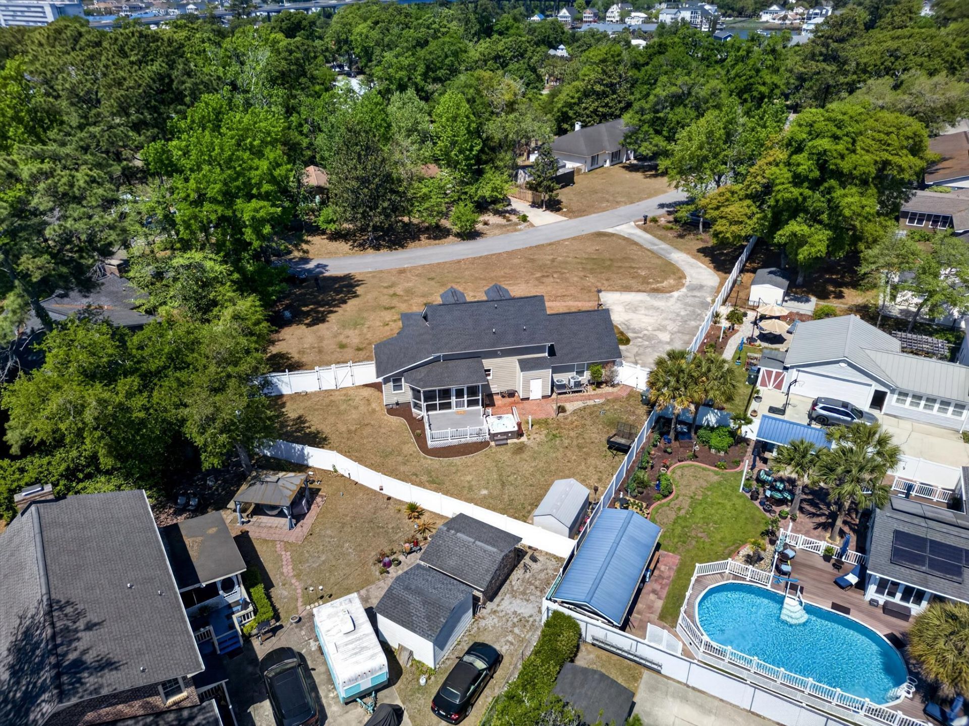 1602 Royal Oak Circle Photo 47