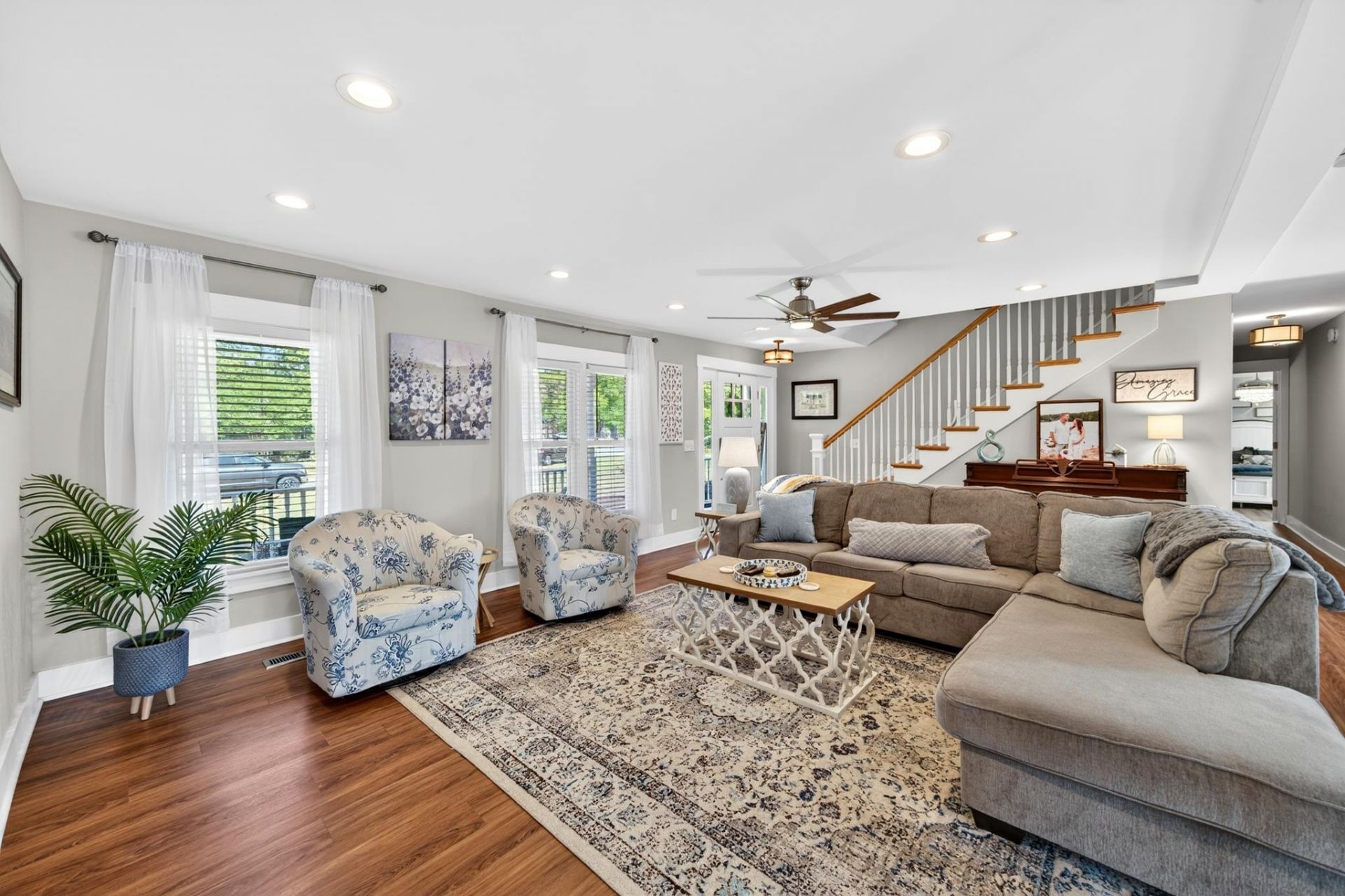 1602 Royal Oak Circle Photo 9