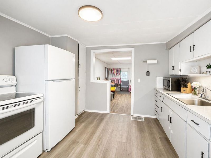 412 S Park Street, Bellefontaine, OH 43311 Photo 14