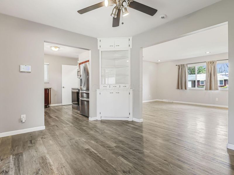 159 Pasadena Avenue, Columbus, OH 43228 Photo 13