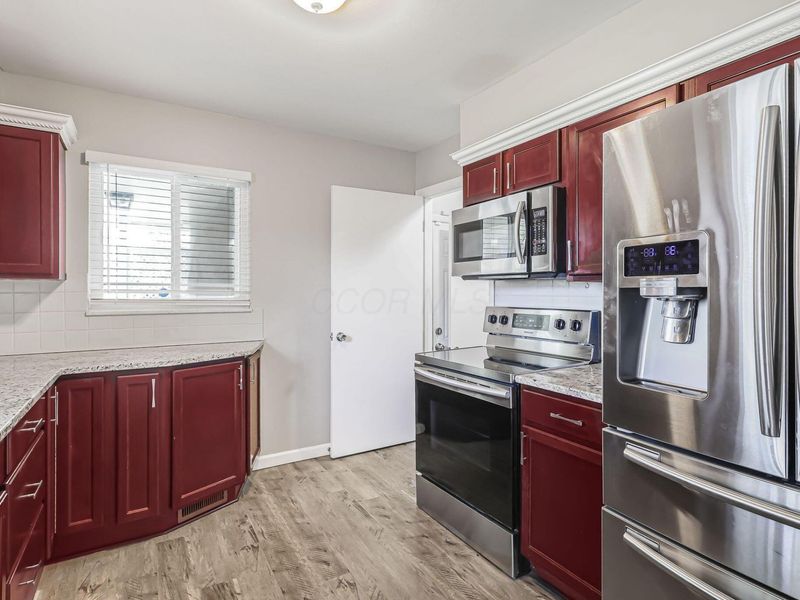 159 Pasadena Avenue, Columbus, OH 43228 Photo 19