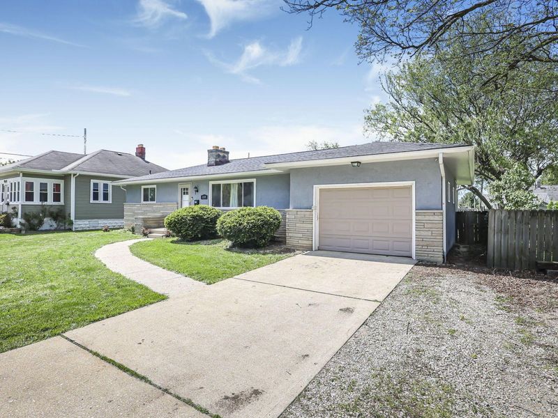 159 Pasadena Avenue, Columbus, OH 43228 Photo 3