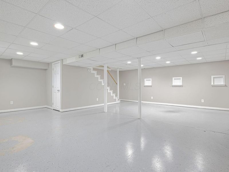 159 Pasadena Avenue, Columbus, OH 43228 Photo 30