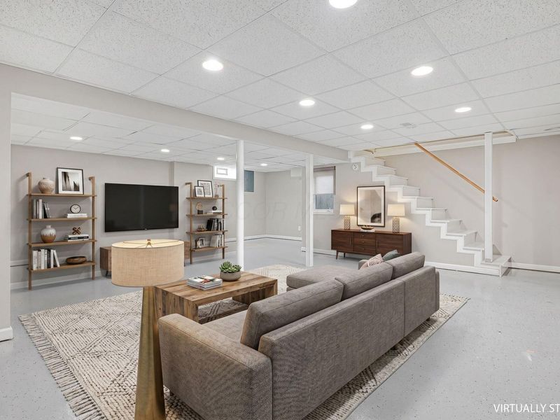 159 Pasadena Avenue, Columbus, OH 43228 Photo 32