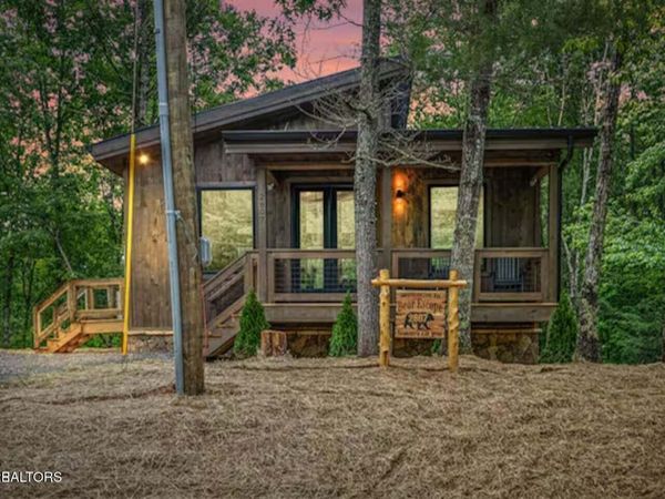 2807 Teaberry Hill Way, Sevierville, TN 37862