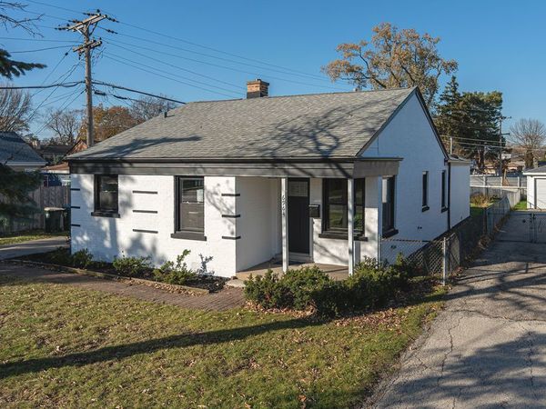 6964 W Cleveland Street , Niles, IL 60714