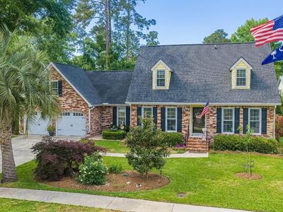105 Dove Lane, Summerville, SC 29485
