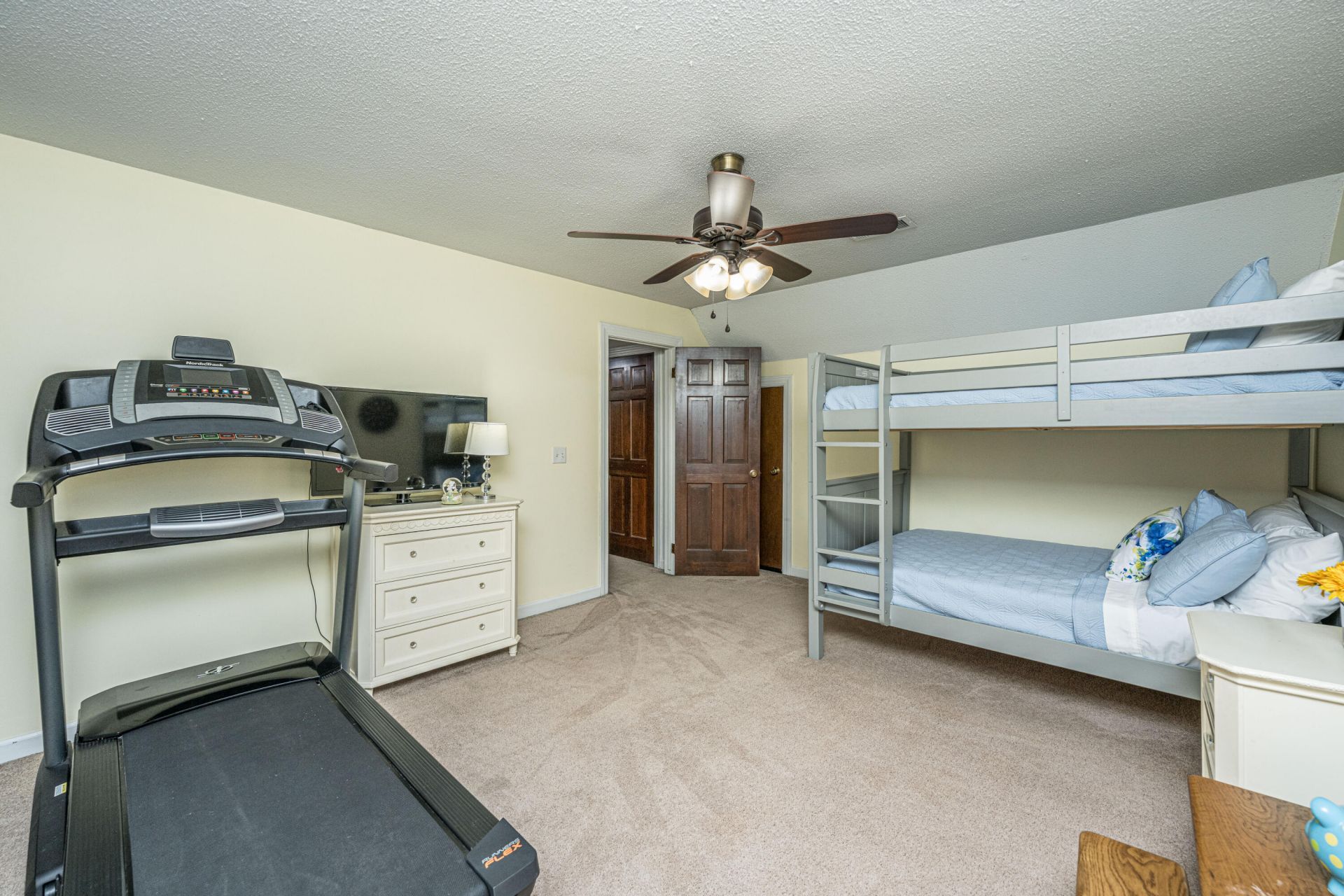 105 Dove Lane Photo 24