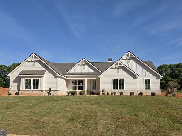 131 Maney Drive, Statham, GA 30666