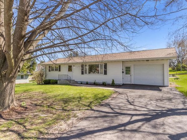 105 Pine Street, Dodgeville, WI 53533