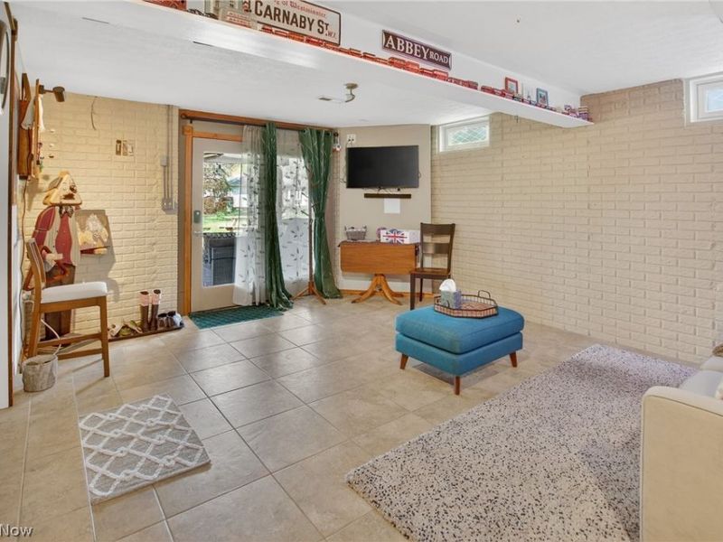 269 Chart Road , Cuyahoga Falls, OH 44223 Photo 23