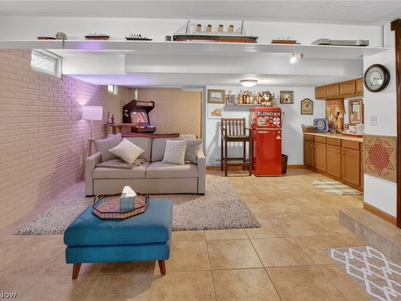 269 Chart Road , Cuyahoga Falls, OH 44223 Photo 24