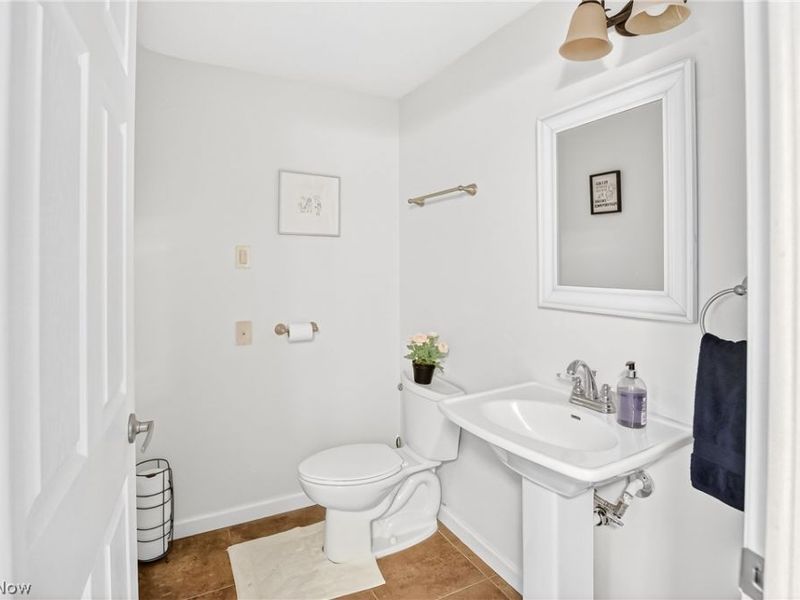 269 Chart Road , Cuyahoga Falls, OH 44223 Photo 28