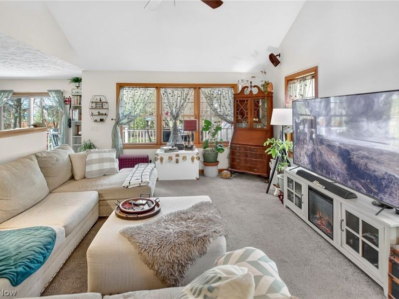 269 Chart Road , Cuyahoga Falls, OH 44223 Photo 4