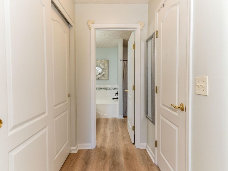 1608 Ashley Court, Unit 304, Florence, KY 41042 Photo 16