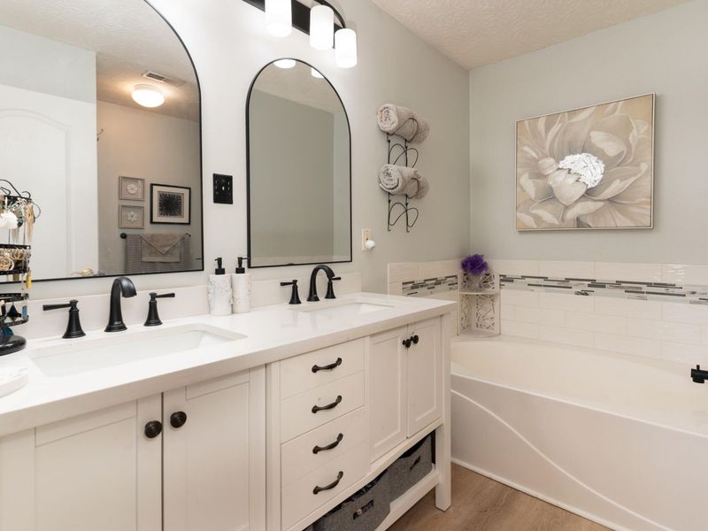 1608 Ashley Court, Unit 304, Florence, KY 41042 Photo 17