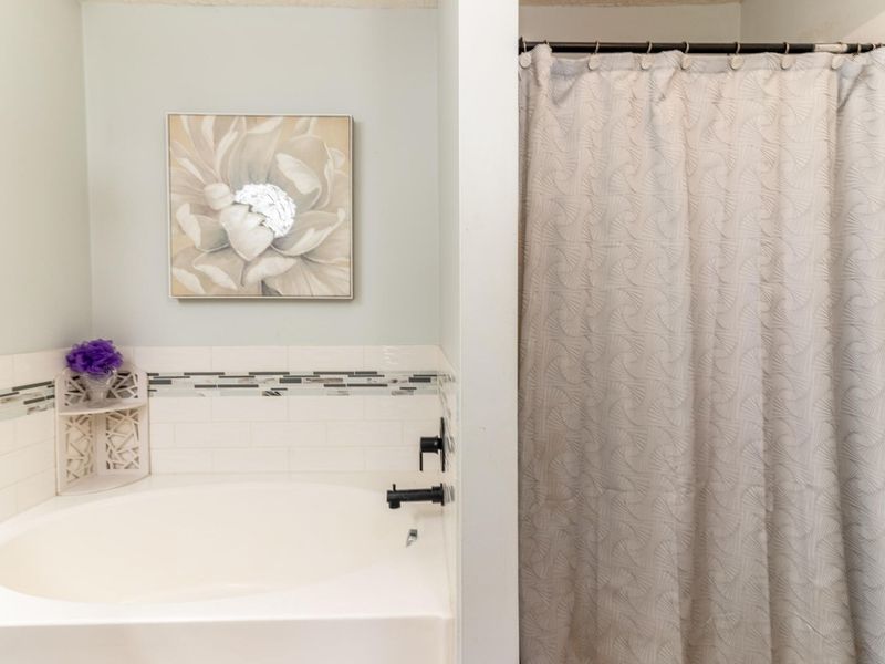 1608 Ashley Court, Unit 304, Florence, KY 41042 Photo 18