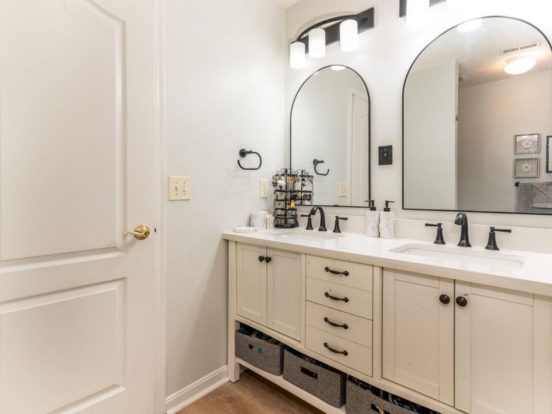 1608 Ashley Court, Unit 304, Florence, KY 41042 Photo 19