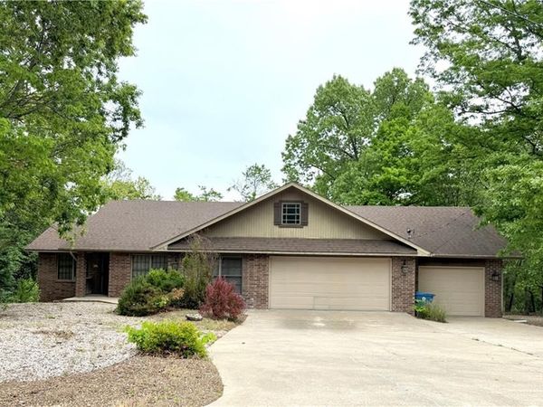 25 Dunbarton Lane, Bella Vista, AR 72715