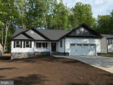 1233 LAKEVIEW PARKWAY, LOCUST GROVE, VA 22508