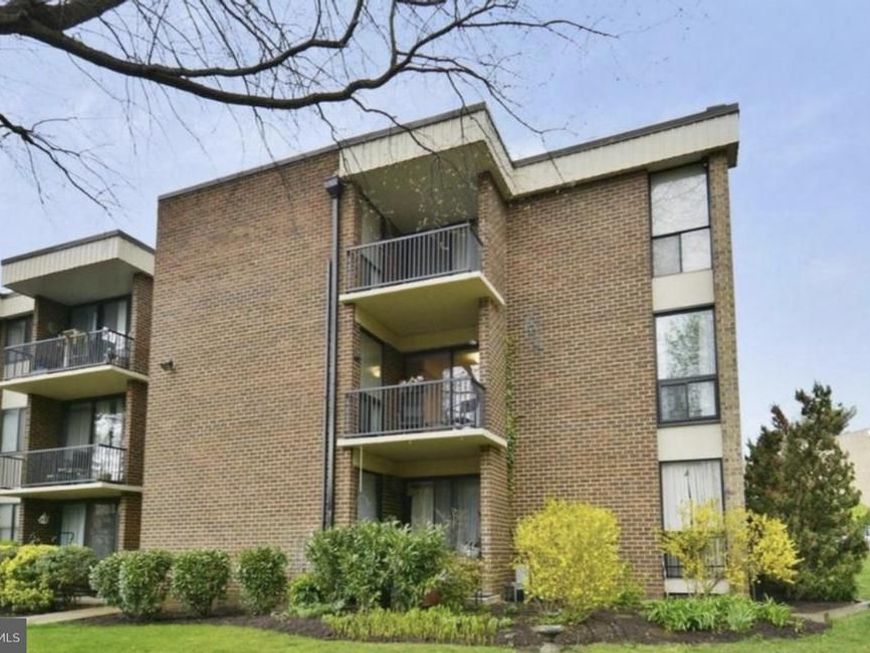 9907 Blundon Drive , Unit 5-302, Silver Spring, MD 20902 Main Photo