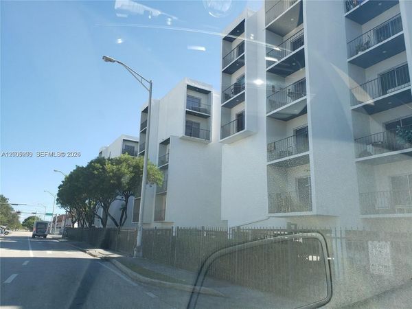 4550 W 16th Ave , Unit 301, Hialeah, FL 33012