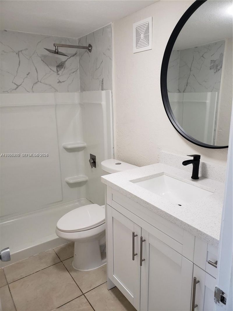 4550 W 16th Ave, Unit 301, Hialeah, FL 33012 Photo