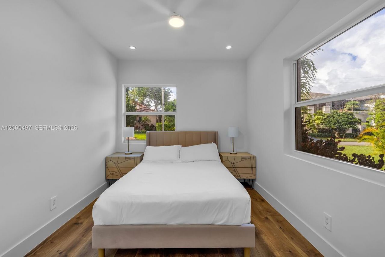 1411 NE 101st St , Miami Shores, FL 33138 Photo