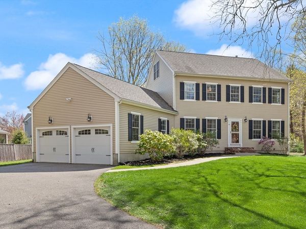 16 Pine St, Easton, MA 02375