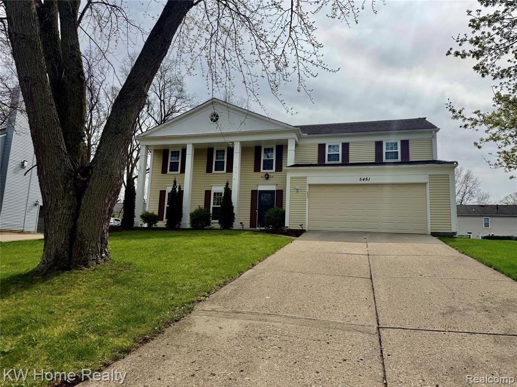 5481 S Piccadilly Circle, West Bloomfield Township, MI 48322 Main Photo