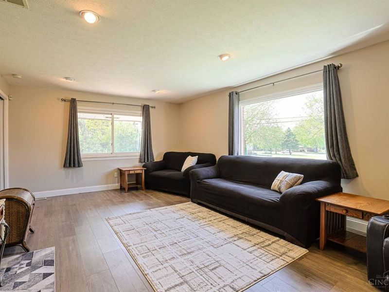 9117 Stephanie Street, Centerville, OH 45458 Photo 11