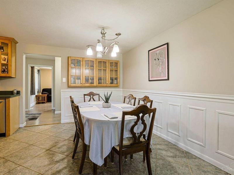 9117 Stephanie Street, Centerville, OH 45458 Photo 13