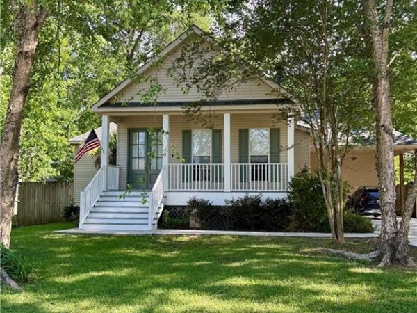 9 RHONDA Court , Covington, LA 70433