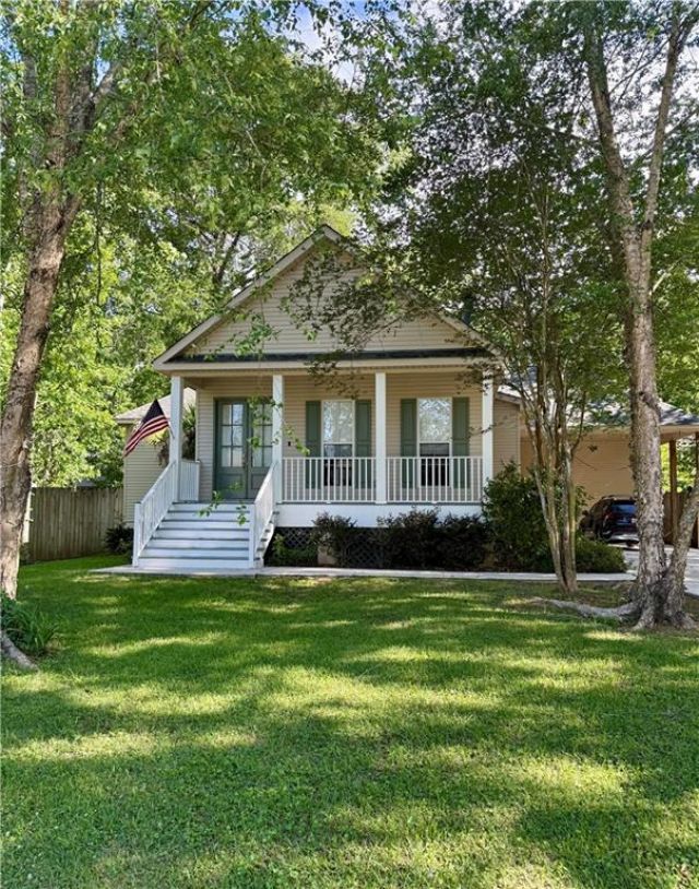 9 RHONDA Court  Covington, LA 