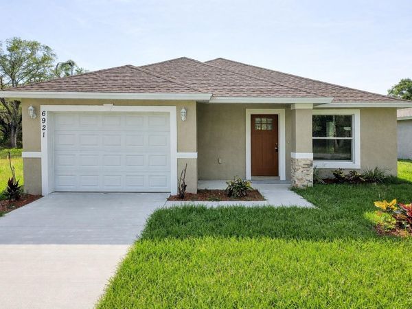 6921 CENTRAL AVENUE , MULBERRY, FL 33860