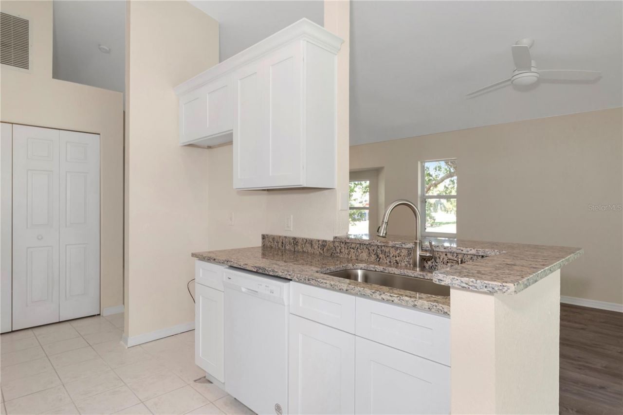 1401 Hedgewood Circle , North Port, FL 34288 Photo