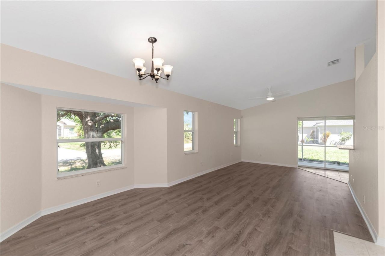 1401 Hedgewood Circle , North Port, FL 34288 Photo