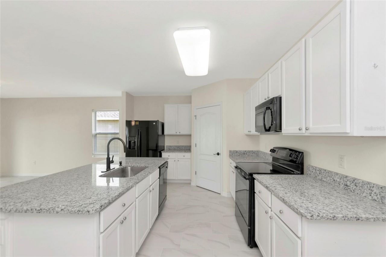15517 Rose Grove Drive, Bradenton, FL 34212 Photo