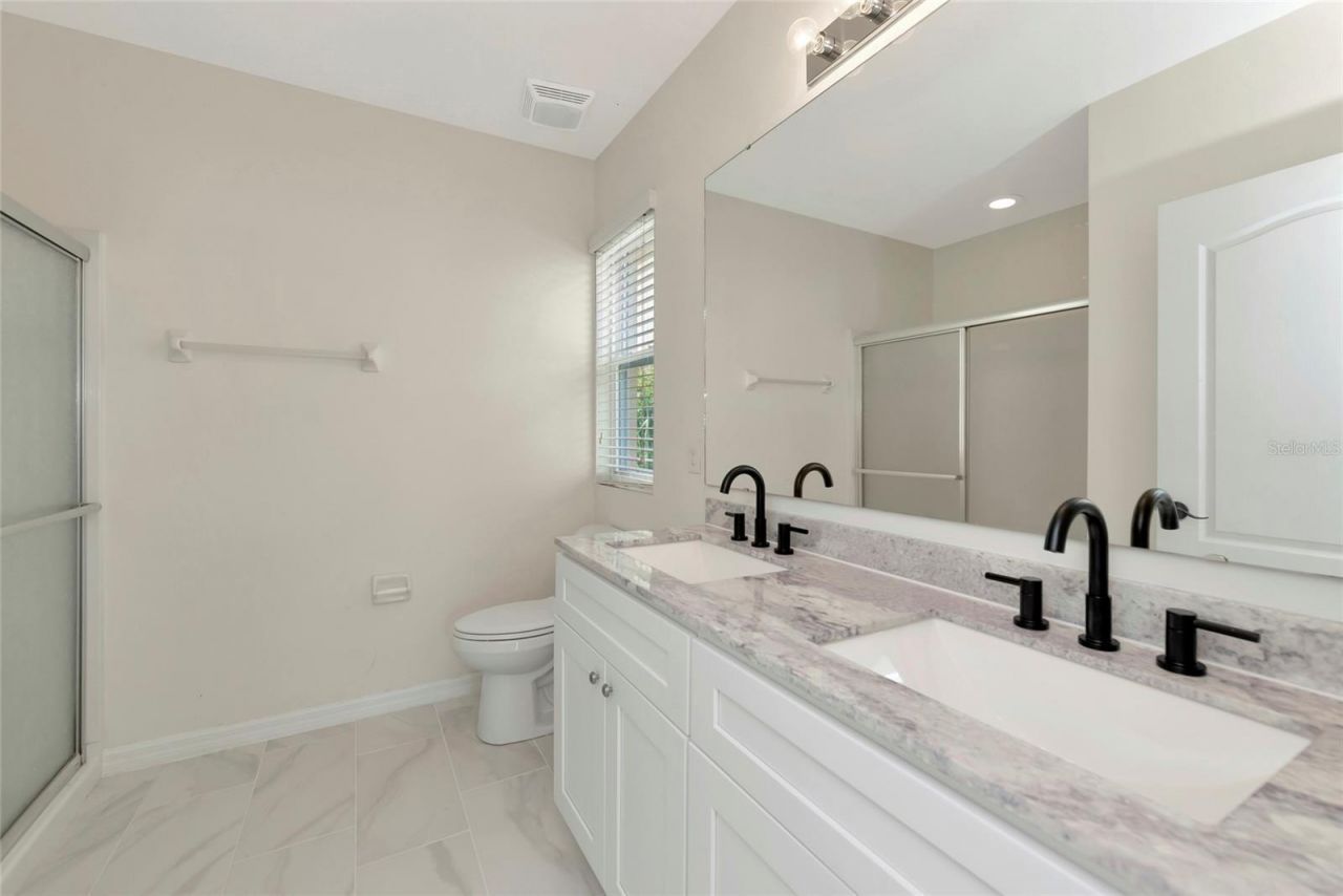 15517 Rose Grove Drive, Bradenton, FL 34212 Photo