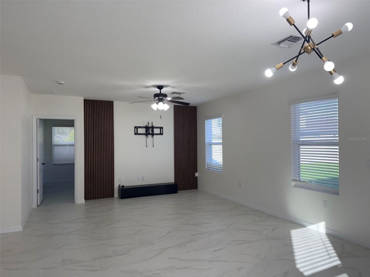 15517 Rose Grove Drive, Bradenton, FL 34212 Photo