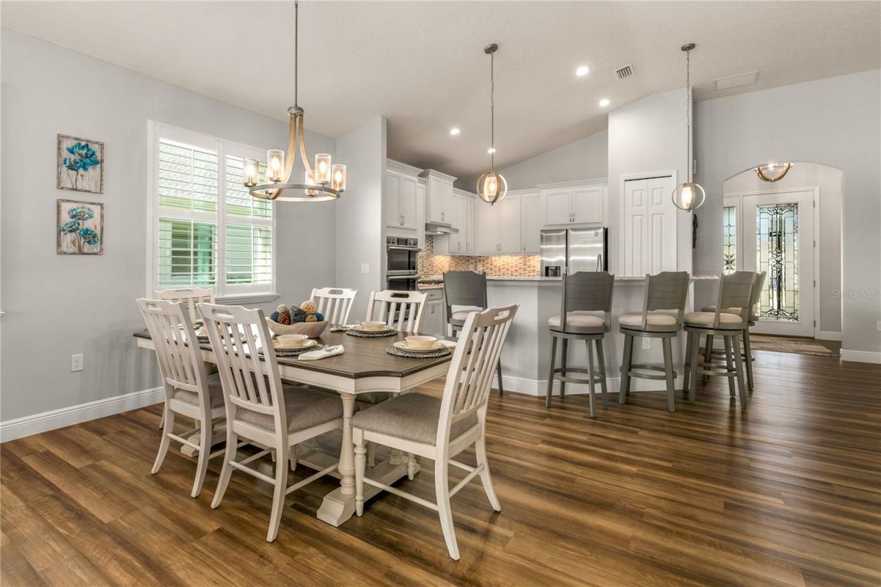 8492 Hartford Way , Mount Dora, FL 32757 Photo