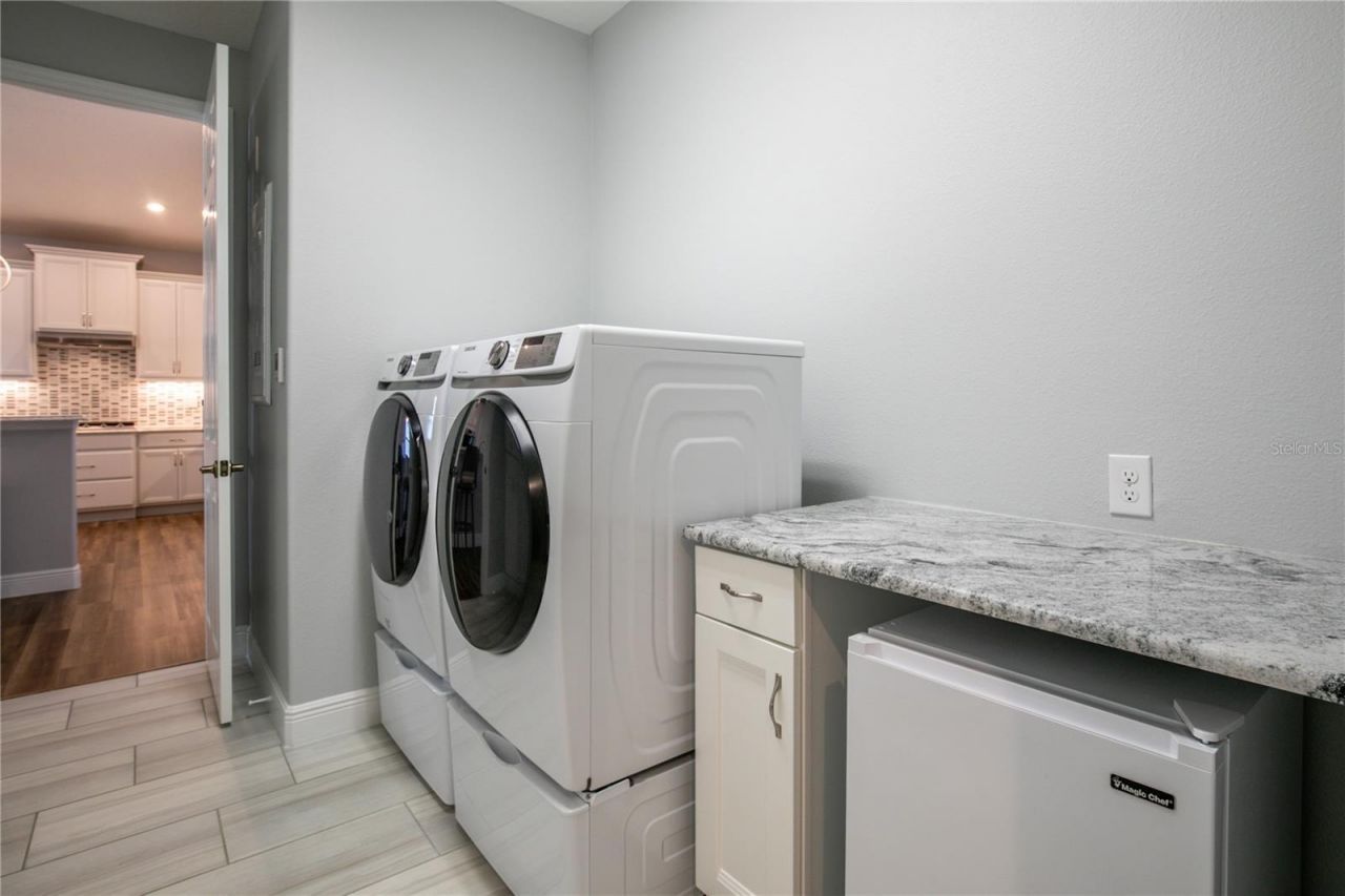 8492 Hartford Way , Mount Dora, FL 32757 Photo