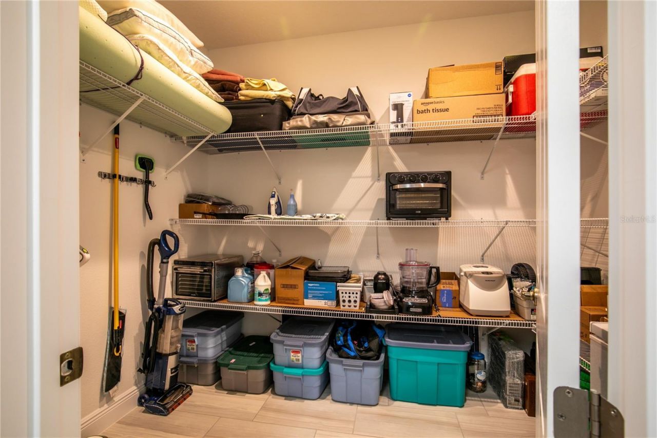 8492 Hartford Way , Mount Dora, FL 32757 Photo