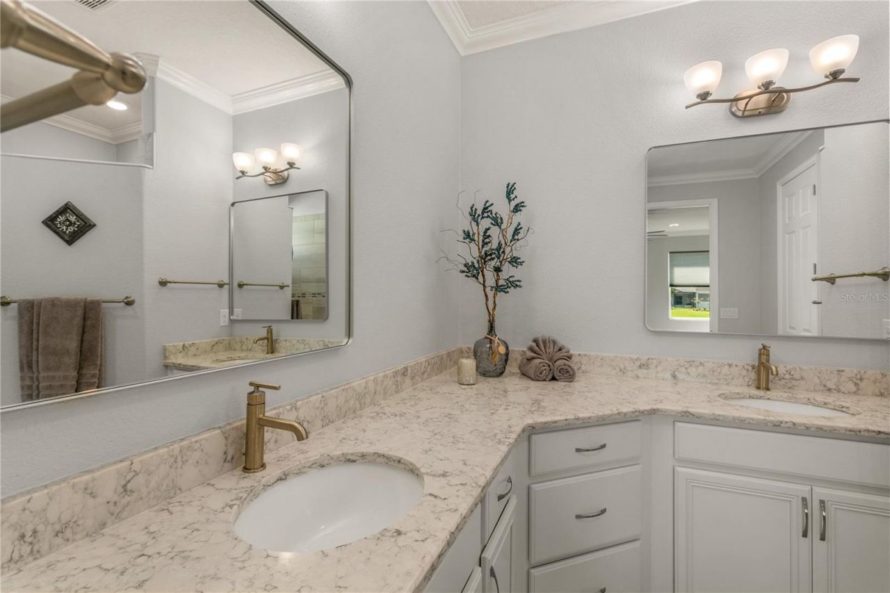 8492 Hartford Way , Mount Dora, FL 32757 Photo