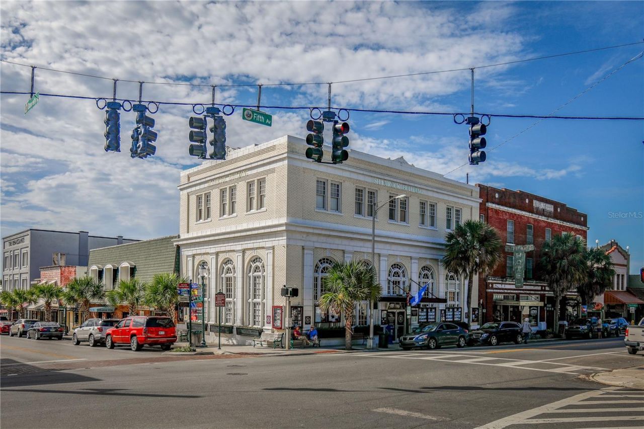 8492 Hartford Way , Mount Dora, FL 32757 Photo