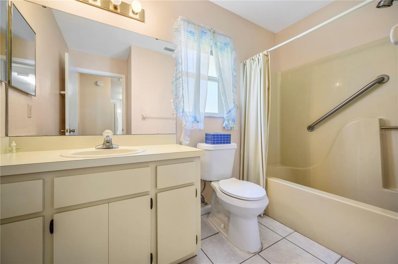 4934 Pleasant Hollow Trail , Lakeland, FL 33811 Photo