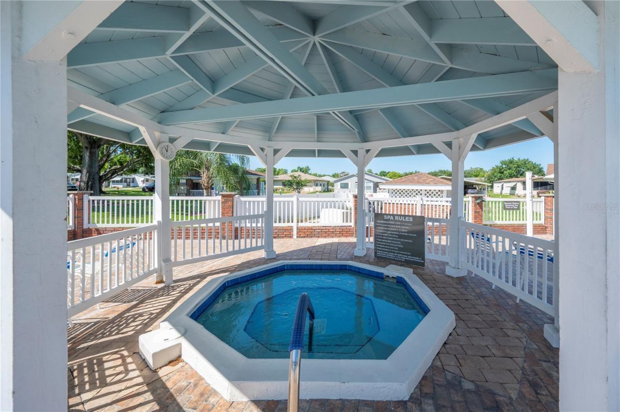 4934 Pleasant Hollow Trail , Lakeland, FL 33811 Photo