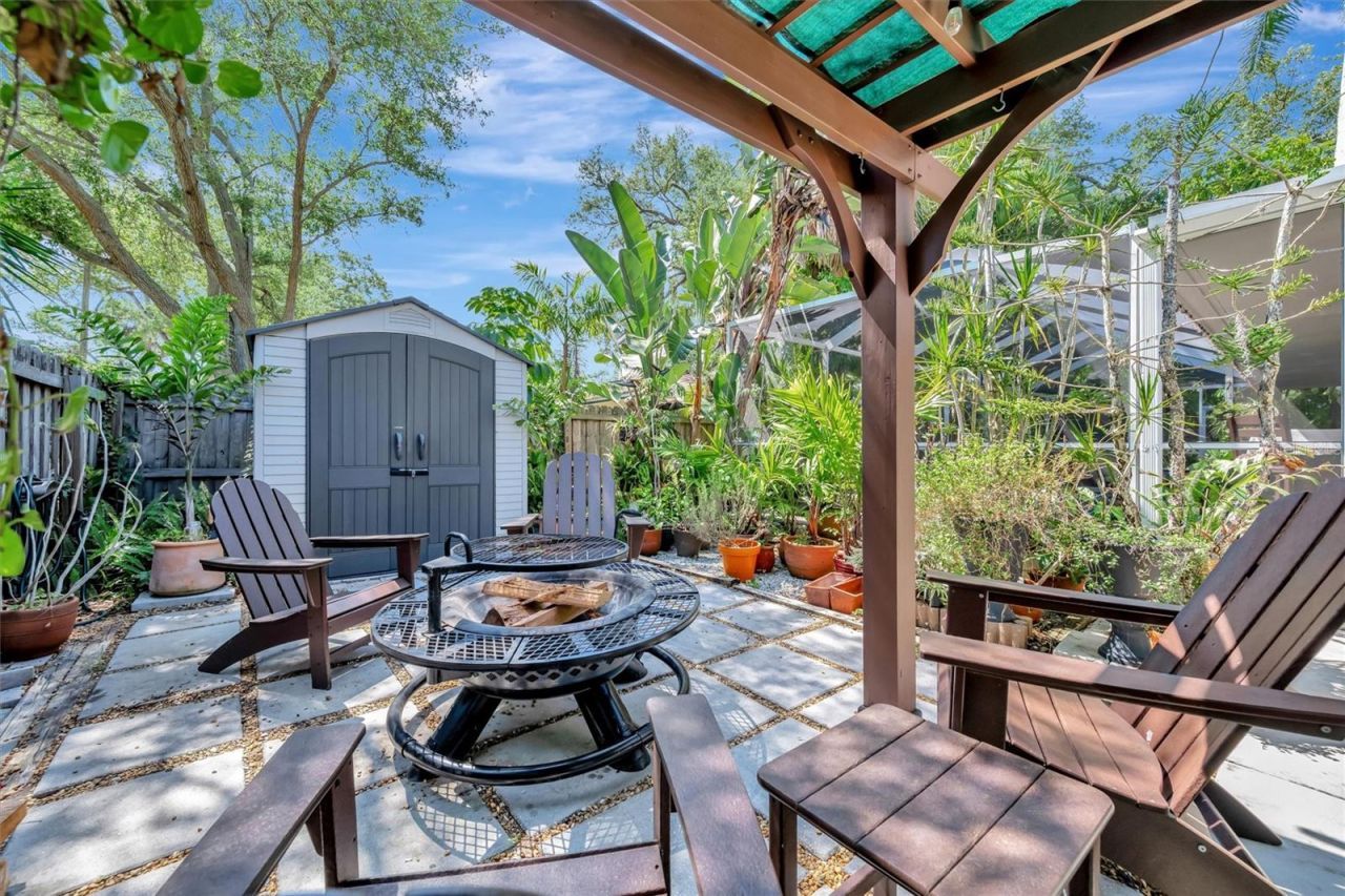 9782 55th Avenue N, Saint Petersburg, FL 33708 Photo