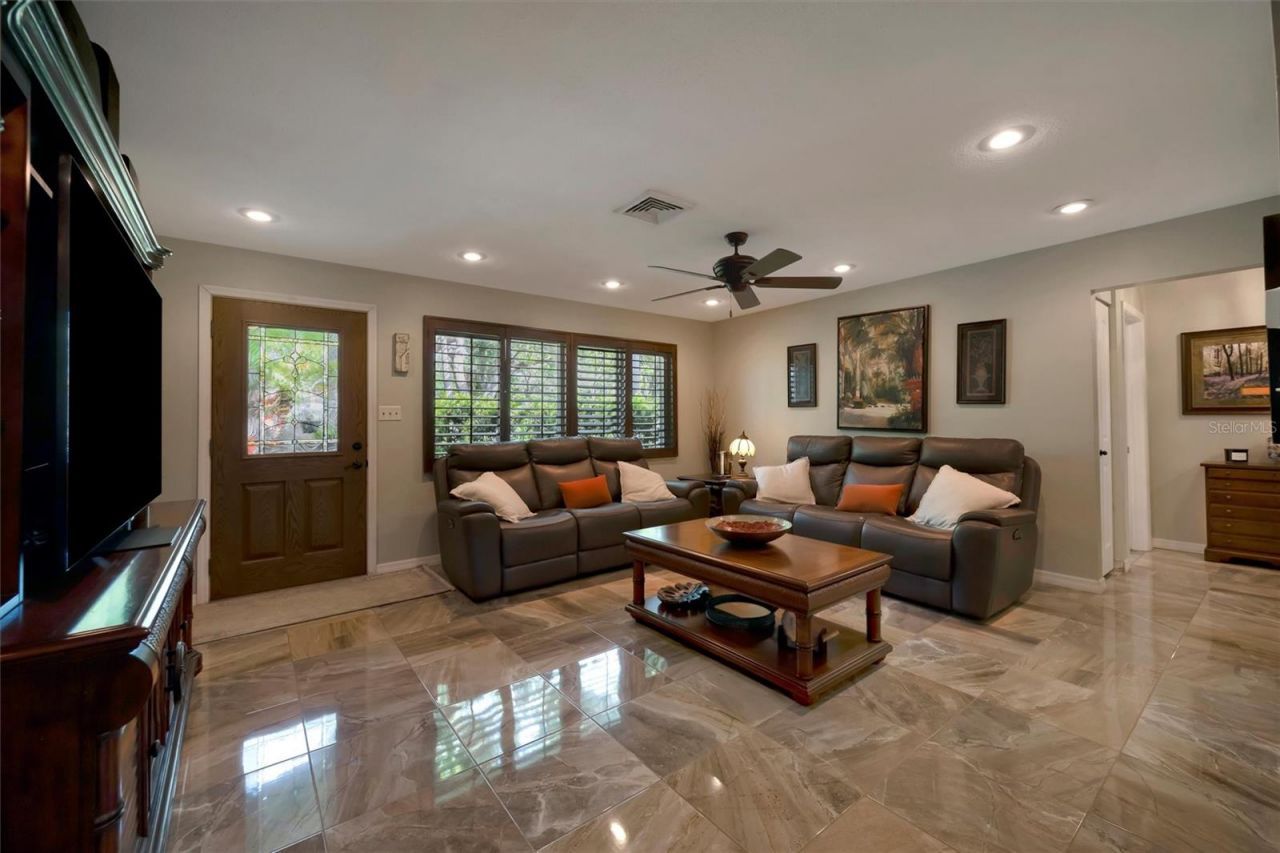 9782 55th Avenue N, Saint Petersburg, FL 33708 Photo