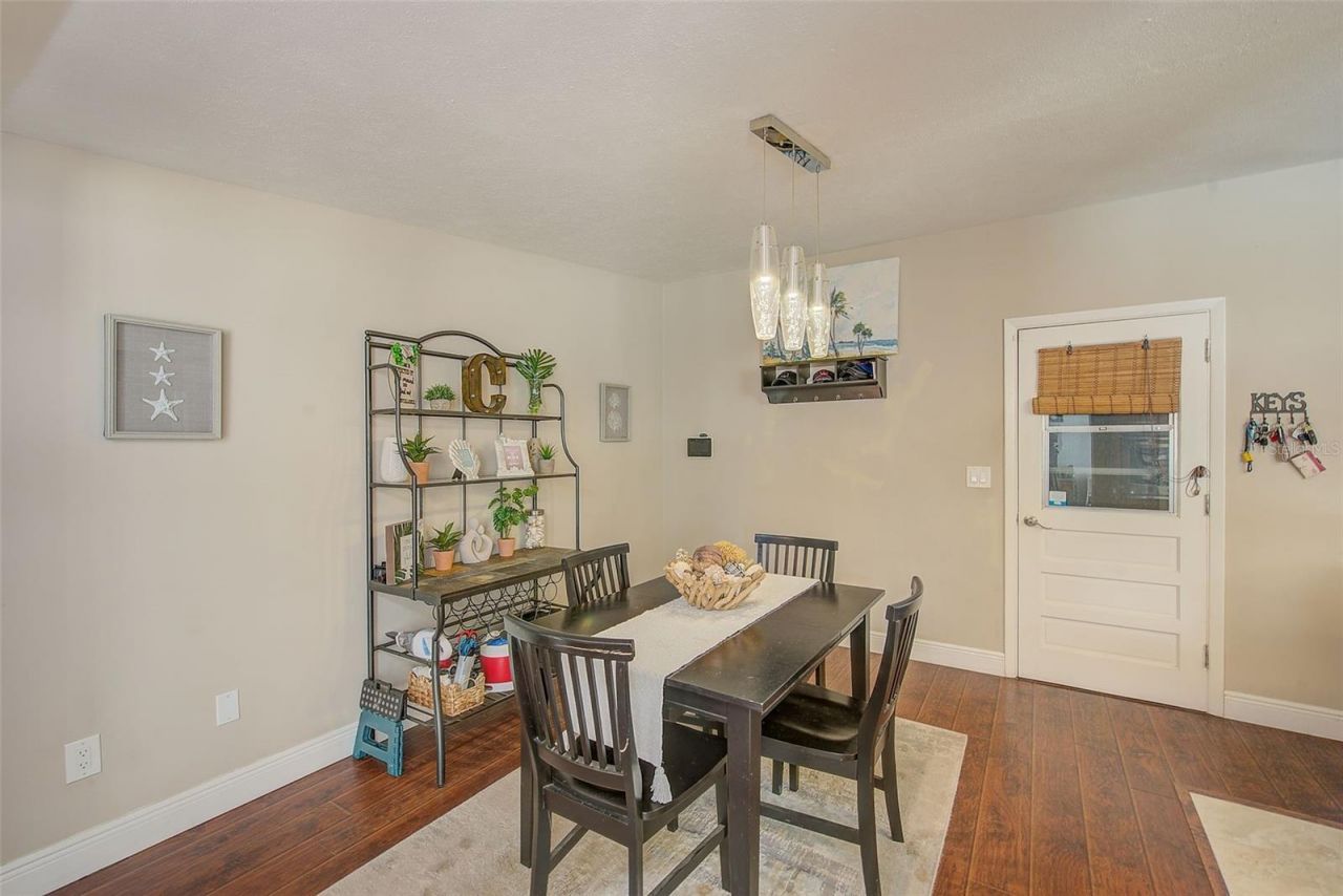 2032 Gatewood Drive , Largo, FL 33770 Photo